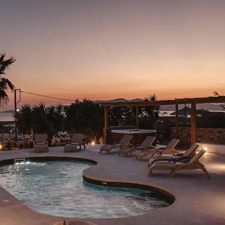 Diamond Of Cyclades * Mikri Vigla