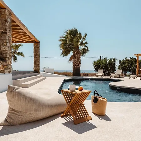 Diamond Of Cyclades * Mikri Vigla