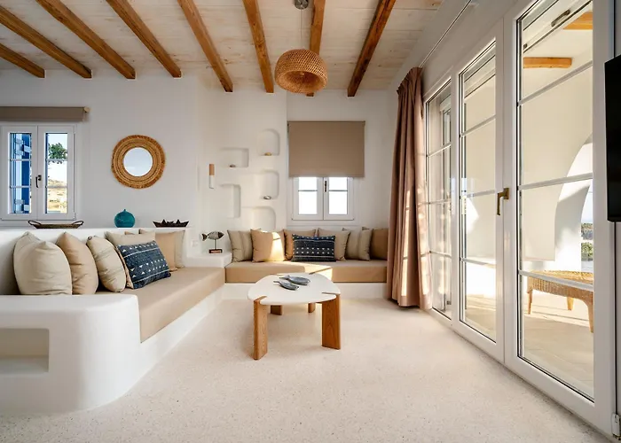 Diamond Of Cyclades * Mikri Vigla